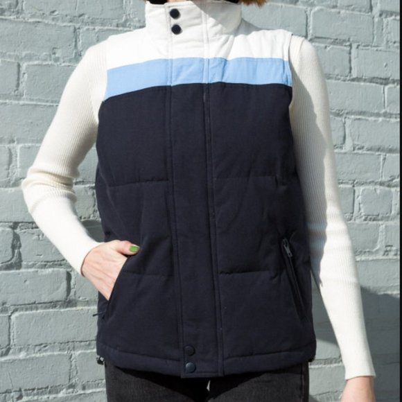 Brandy Melville Jackets & Coats Brandy Melville Ariel Quilted